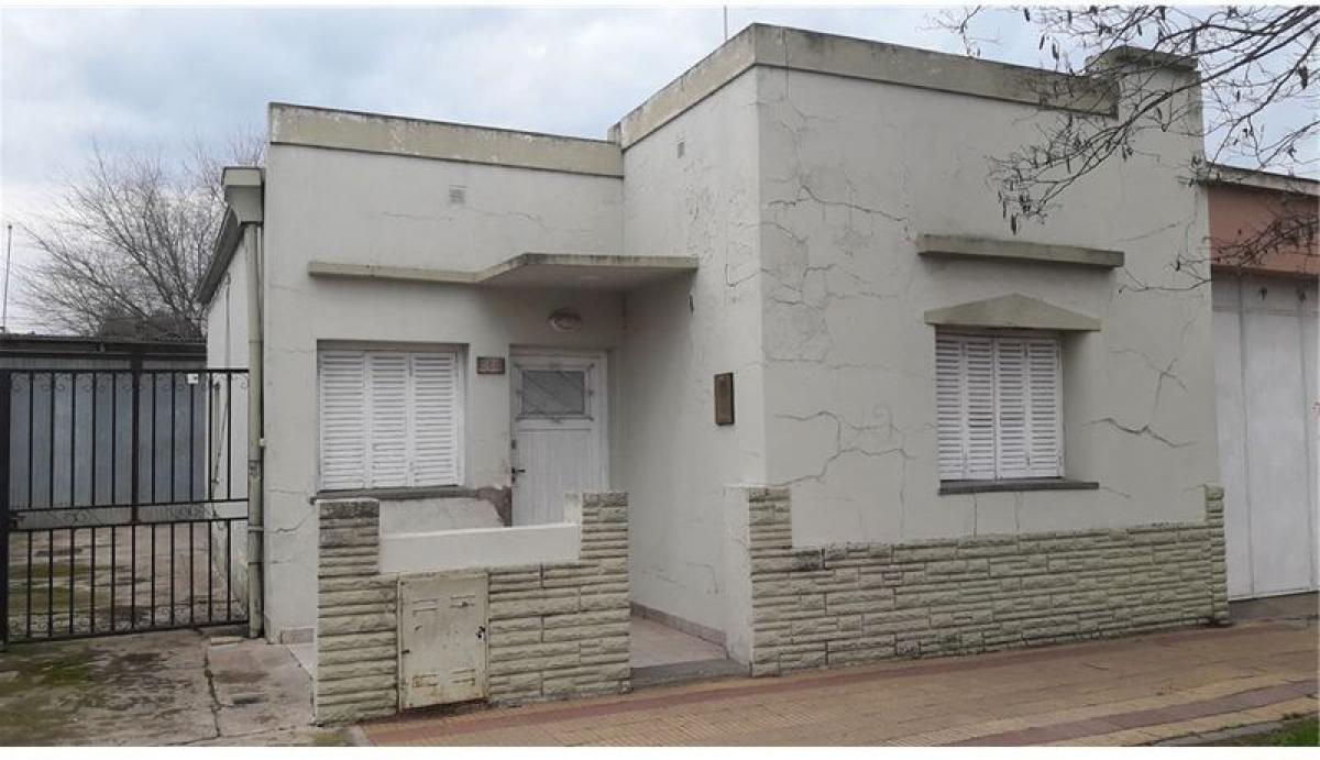 Picture of Home For Sale in Tandil, Buenos Aires, Argentina