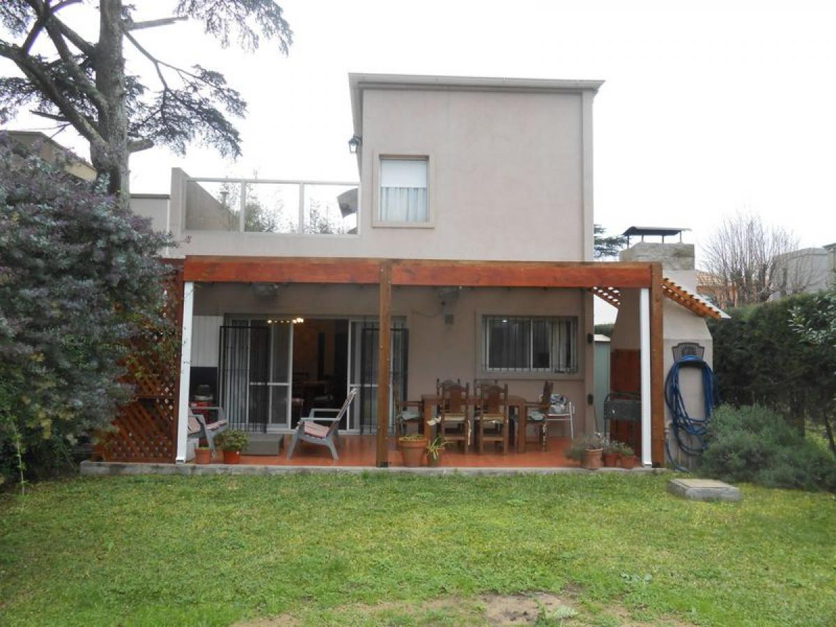 Picture of Home For Sale in Ituzaingo, Buenos Aires, Argentina