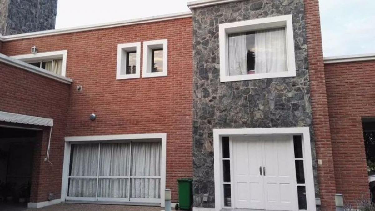 Picture of Home For Sale in Cordoba, Cordoba, Argentina