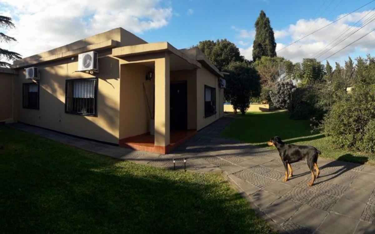 Picture of Home For Sale in Moreno, Buenos Aires, Argentina