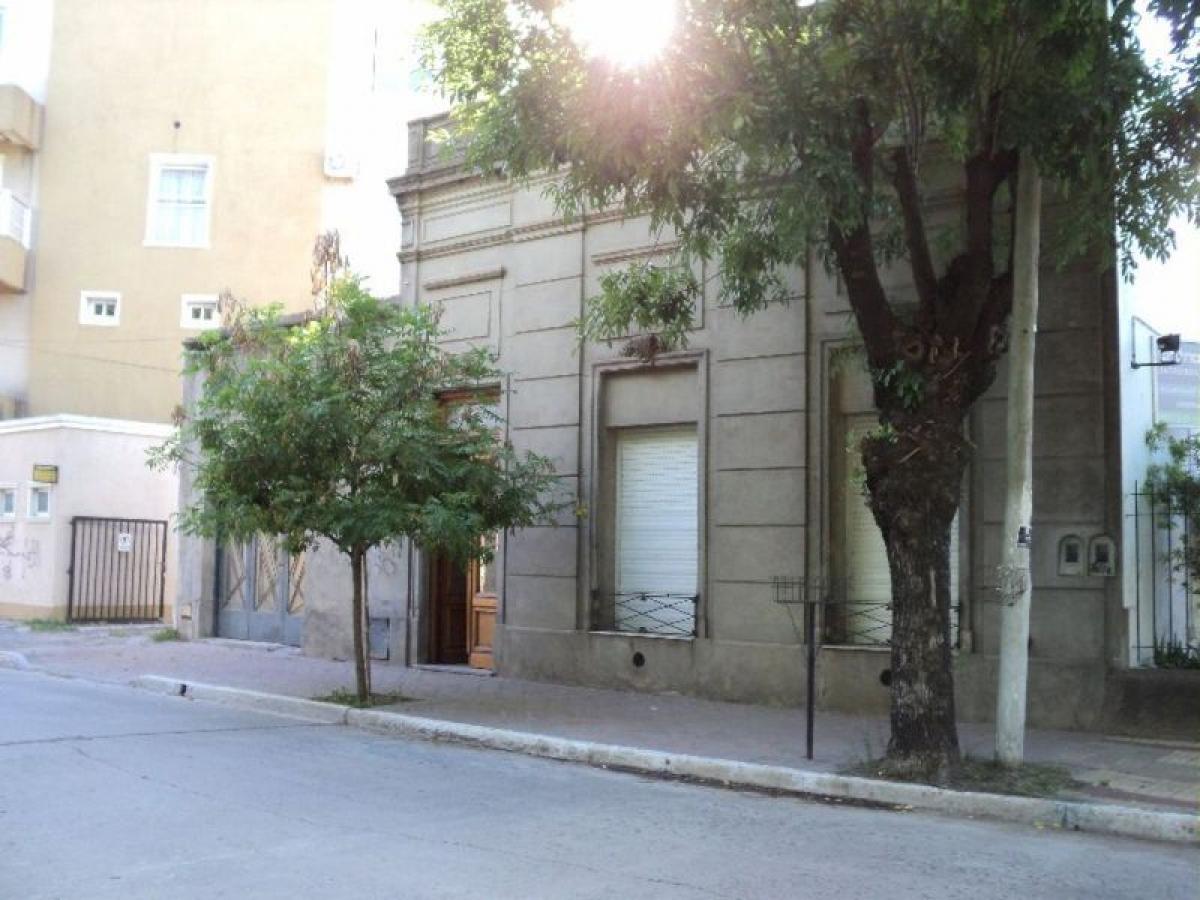 Picture of Home For Sale in Canuelas, Buenos Aires, Argentina