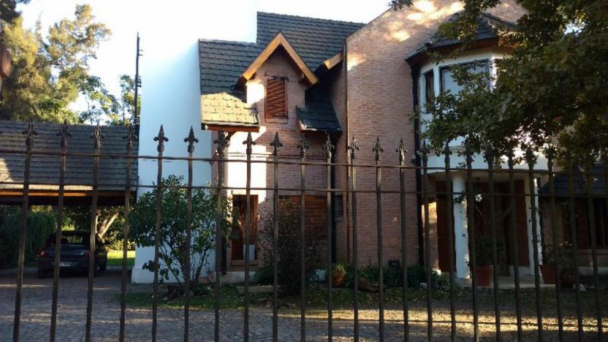 Paso del Rey, Moreno, Buenos Aires, Argentina Farm For Sale at GLOBAL