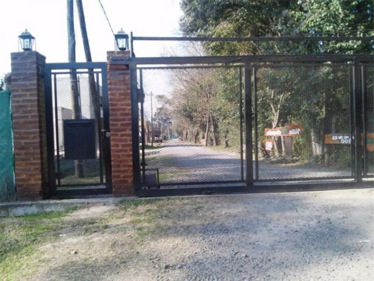 Picture of Residential Land For Sale in Moreno, Buenos Aires, Argentina