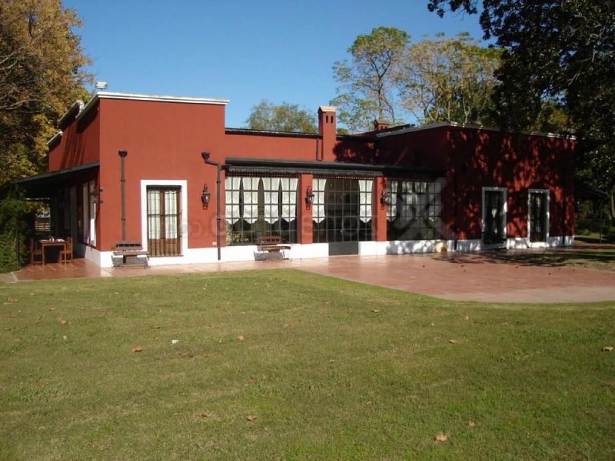 Picture of Residential Land For Sale in Exaltacion De La Cruz, Buenos Aires, Argentina
