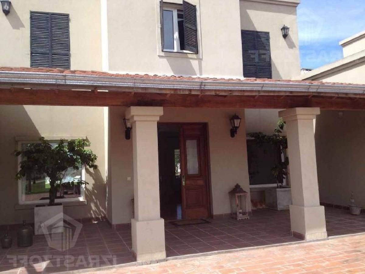 Picture of Home For Sale in Pilar, Santa Fe, Argentina
