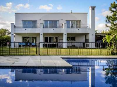 Home For Sale in Tigre, Argentina