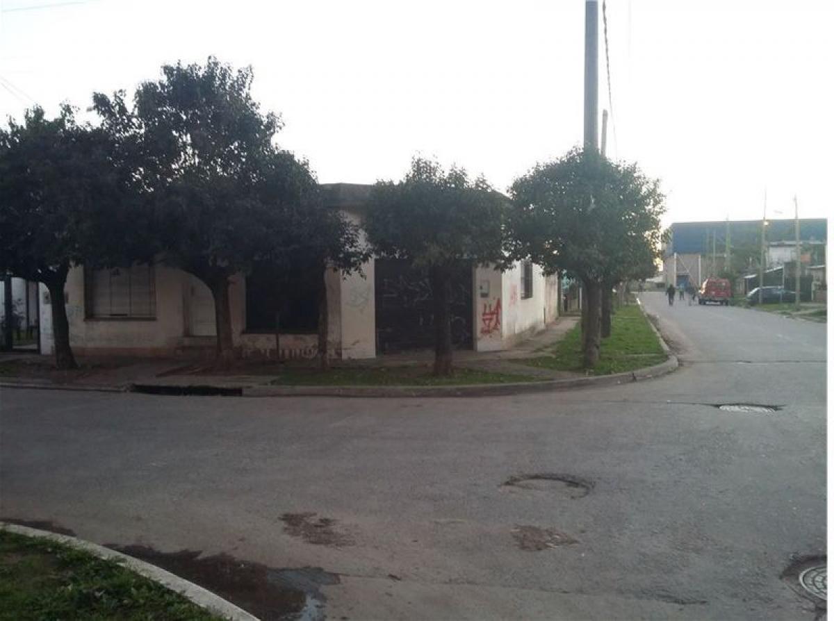 Picture of Home For Sale in Florencio Varela, Buenos Aires, Argentina