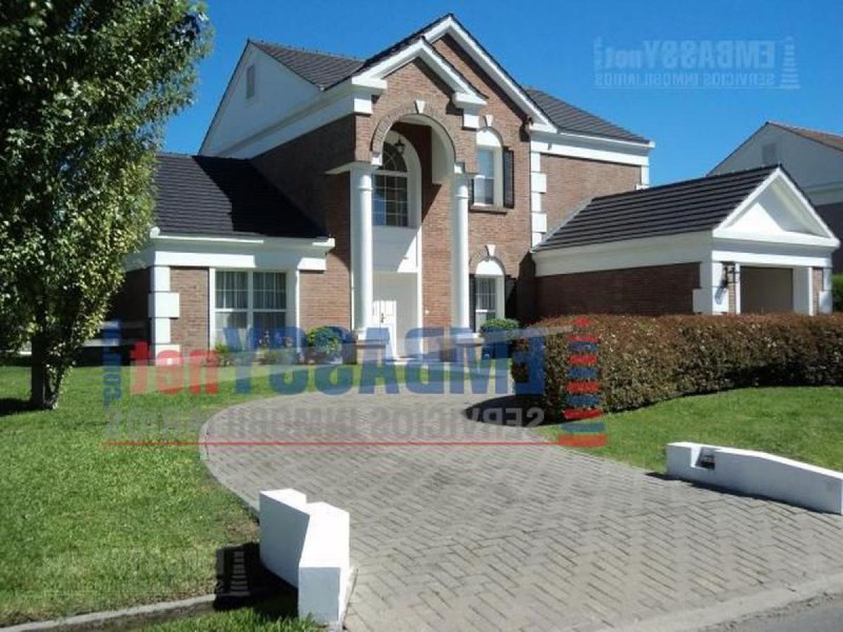 Berazategui, Berazategui, Buenos Aires, Argentina Homes For Sale at