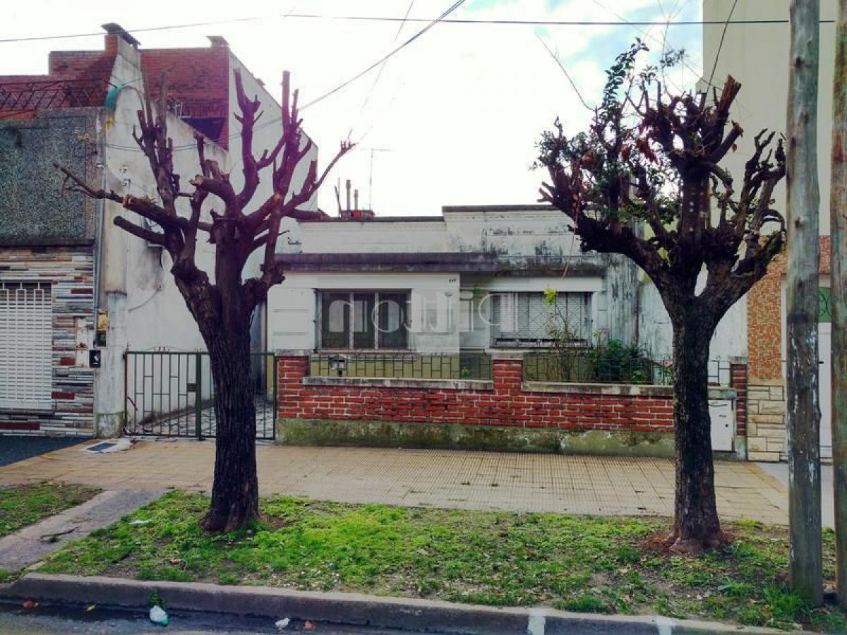 Picture of Residential Land For Sale in Lanus, Buenos Aires, Argentina