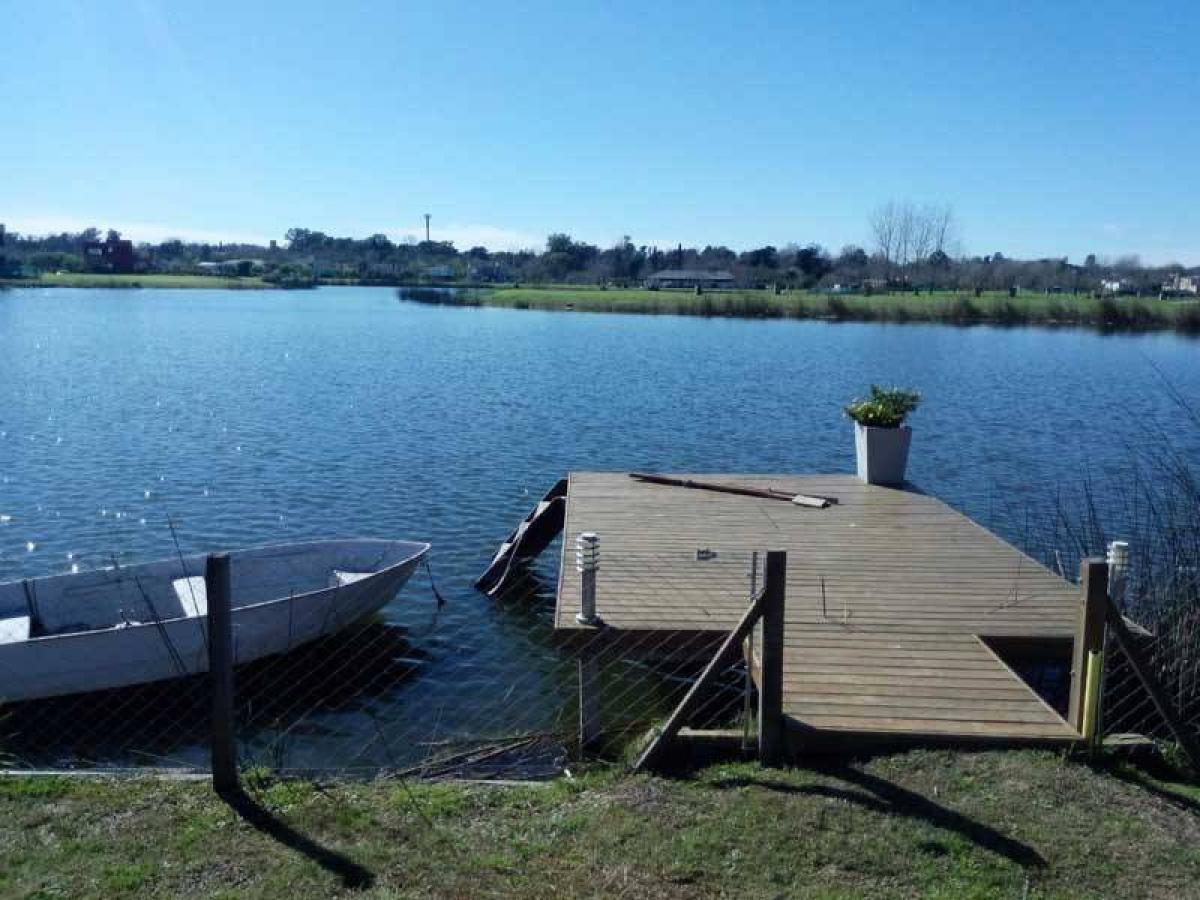 Picture of Home For Sale in Escobar, Buenos Aires, Argentina