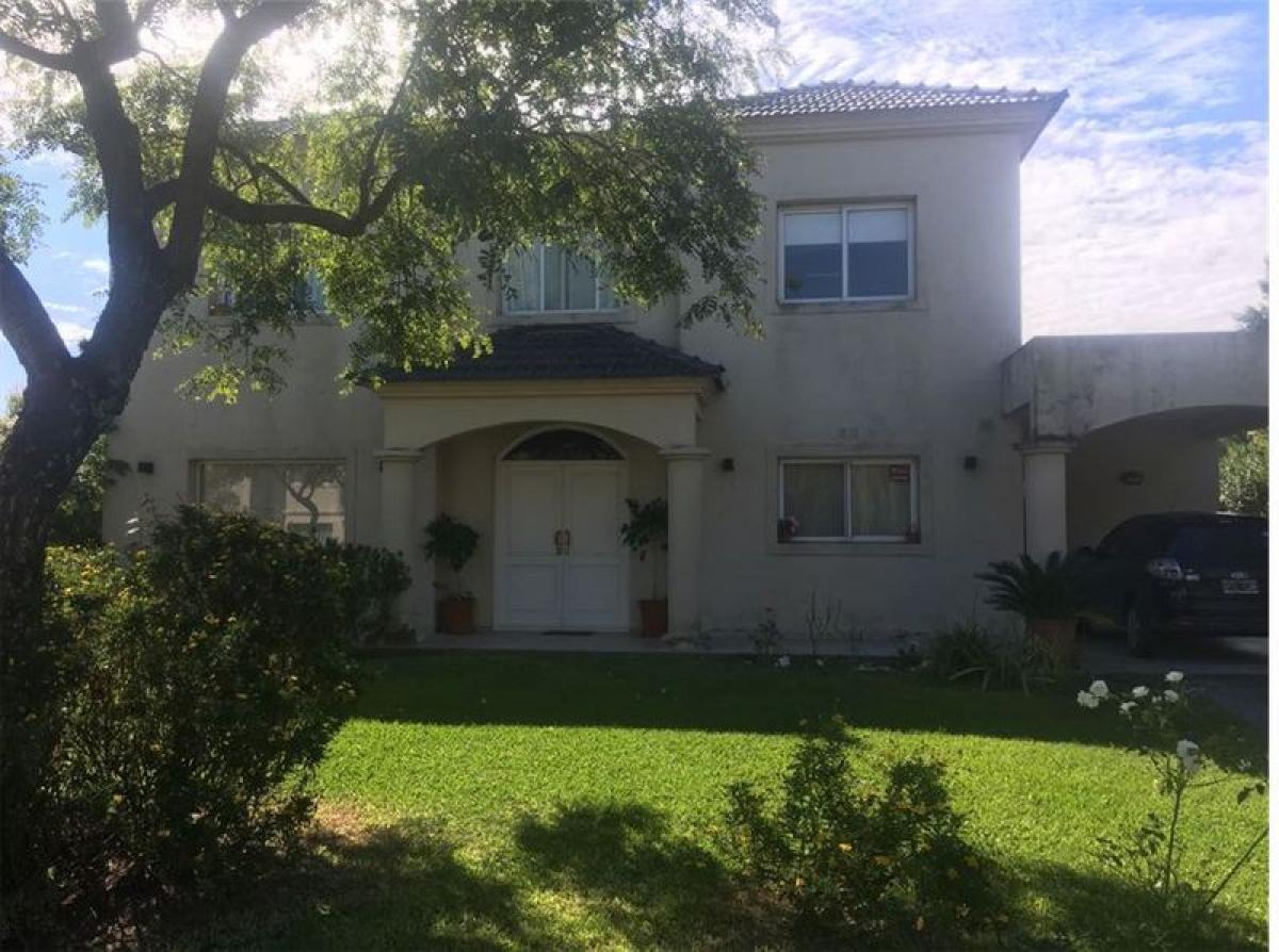 Picture of Home For Sale in Bs.As. G.B.A. Zona Oeste, Buenos Aires, Argentina