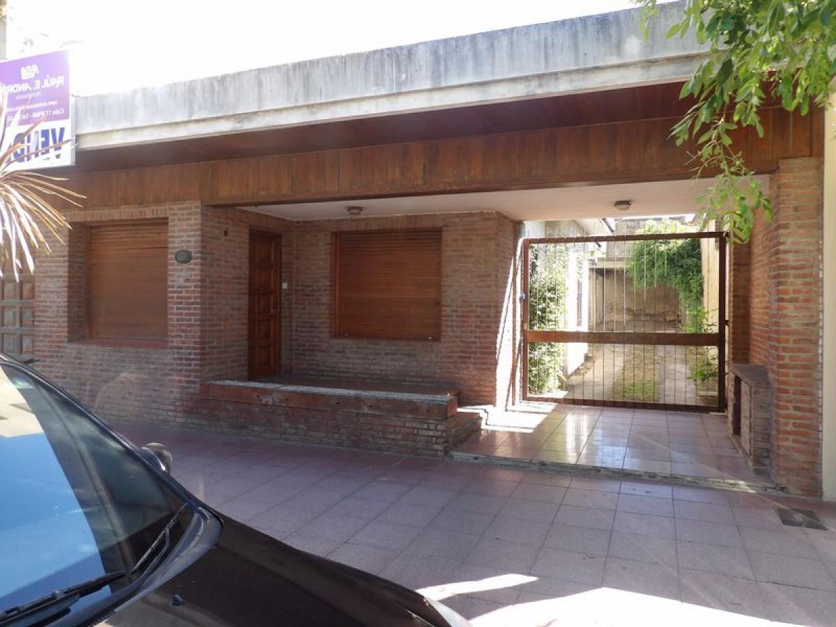 Picture of Office For Sale in Buenos Aires Interior, Buenos Aires, Argentina