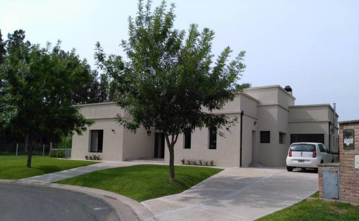 Picture of Home For Sale in Escobar, Buenos Aires, Argentina