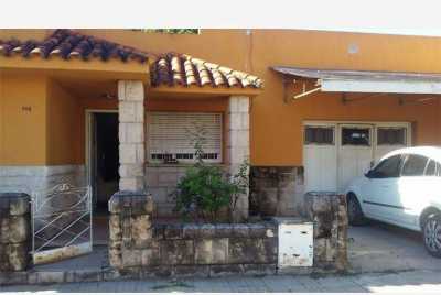 Home For Sale in Baradero, Argentina