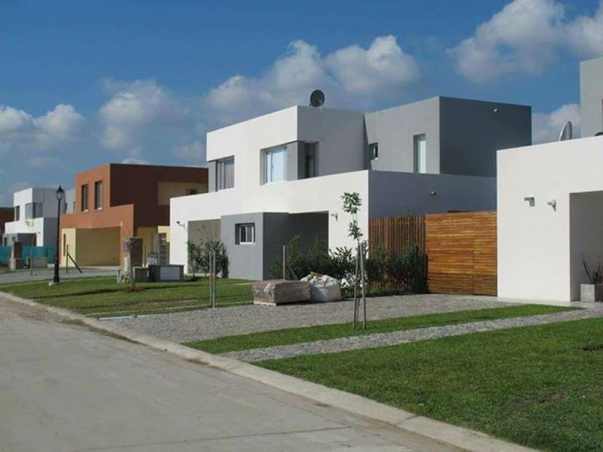 Picture of Home For Sale in Tigre, Buenos Aires, Argentina