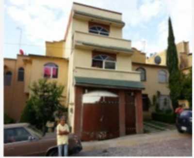 Home For Sale in Chalco, Mexico
