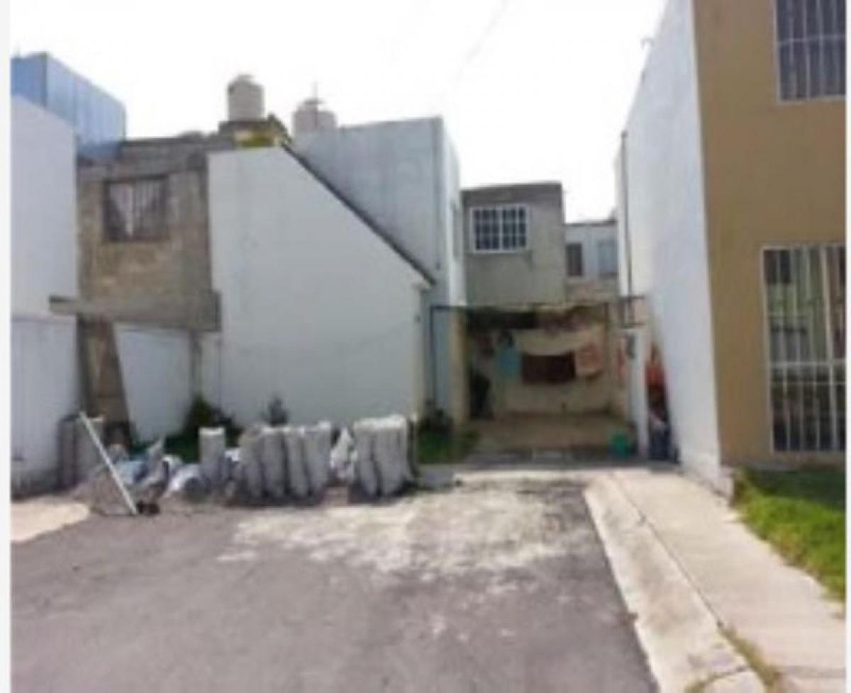 Picture of Home For Sale in San Antonio La Isla, Mexico, Mexico