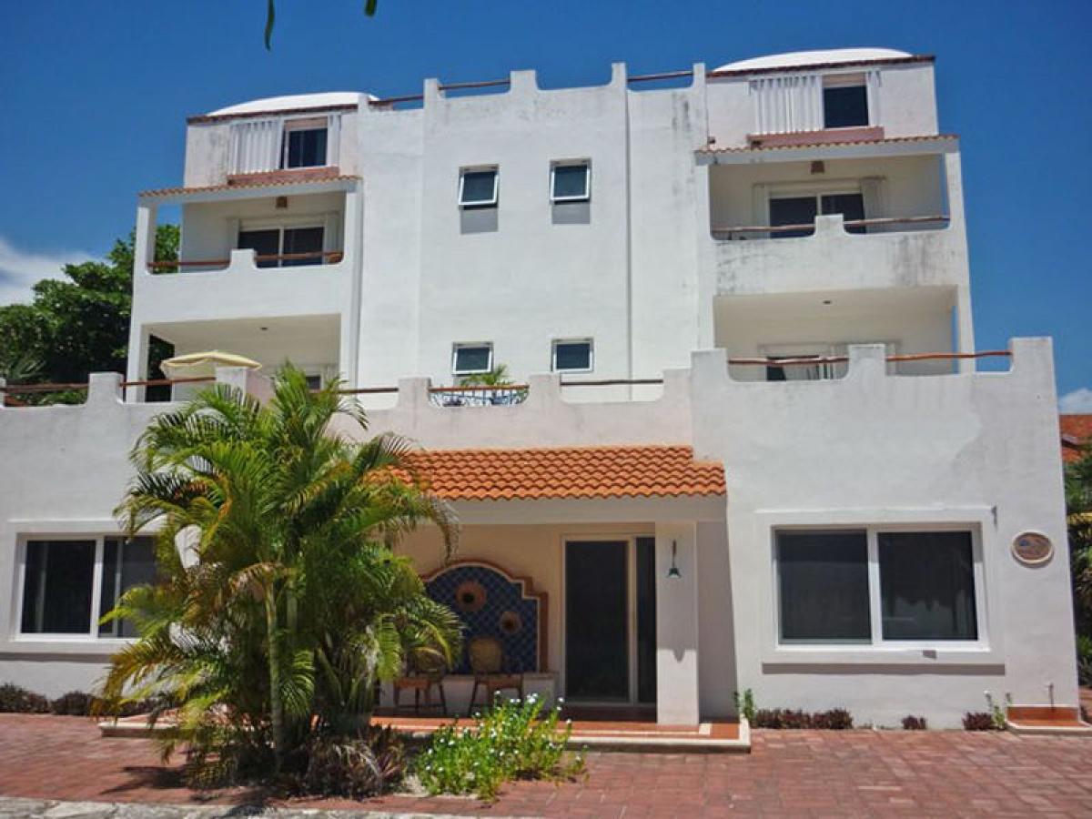 Picture of Apartment Building For Sale in Solidaridad, Quintana Roo, Mexico