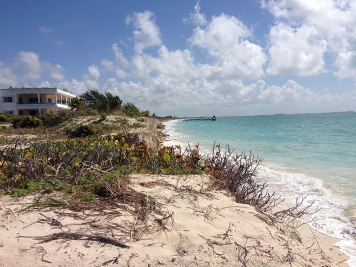 Picture of Residential Land For Sale in Quintana Roo, Quintana Roo, Mexico
