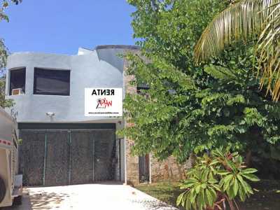 Home For Sale in Solidaridad, Mexico