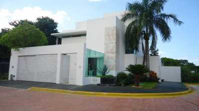 Home For Sale in Benito Juarez, Mexico