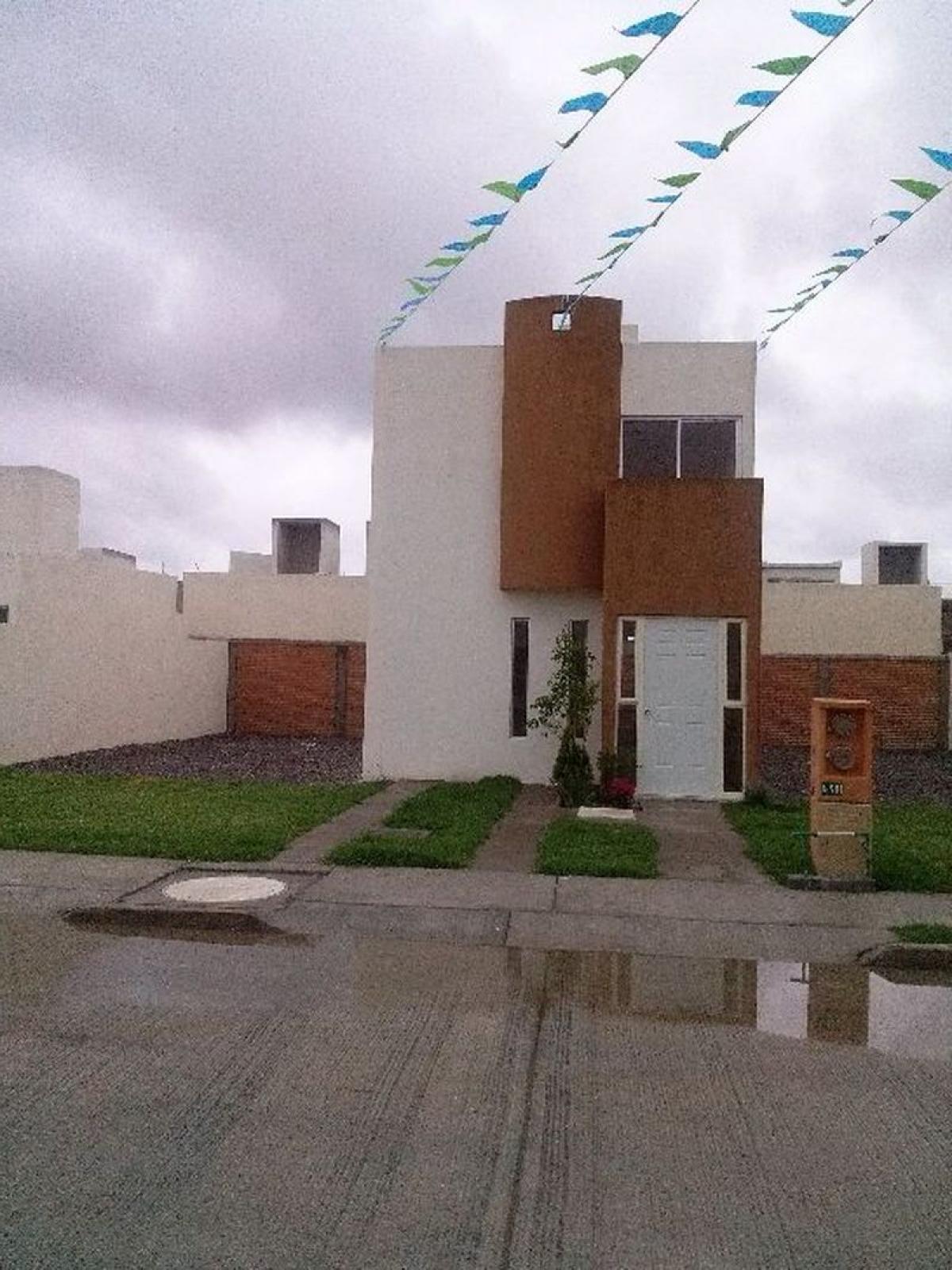 Picture of Home For Sale in Soledad De Graciano Sanchez, San Luis Potosi, Mexico