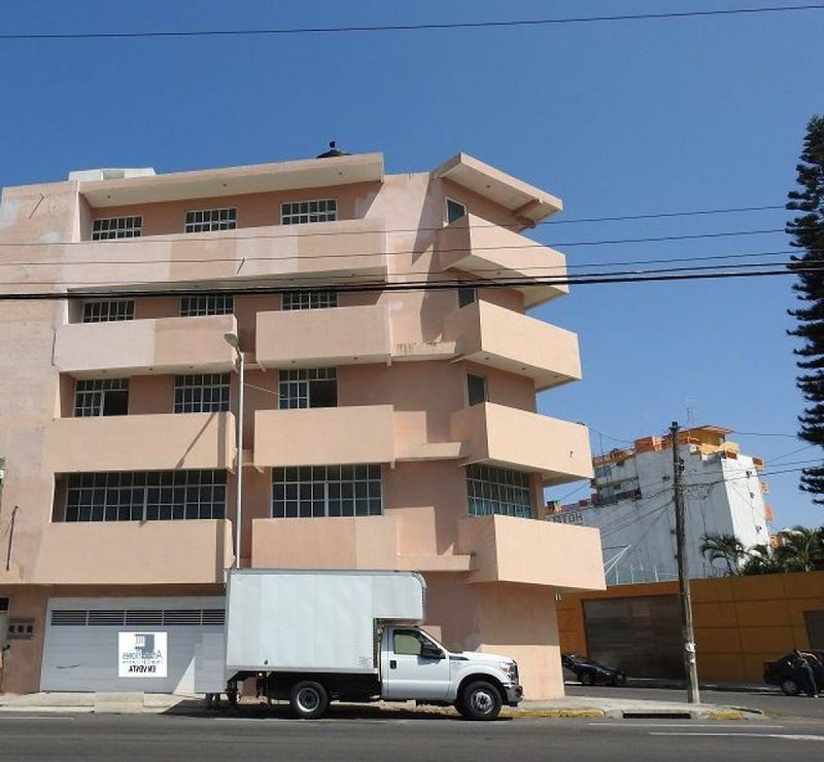 Picture of Apartment Building For Sale in Veracruz De Ignacio De La Llave, Veracruz, Mexico