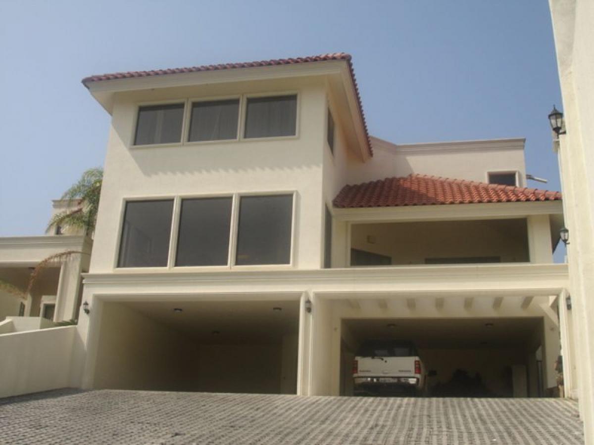 Picture of Home For Sale in Nuevo Leon, Nuevo Leon, Mexico