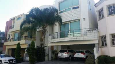 Home For Sale in Nuevo Leon, Mexico