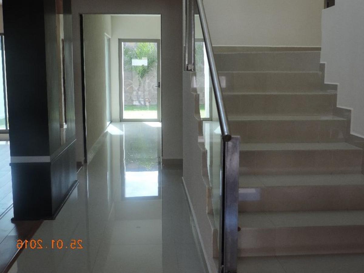 Picture of Home For Sale in San Luis Potosi, San Luis Potosi, Mexico