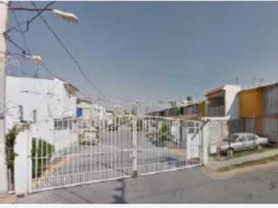 Home For Sale in Chicoloapan, Mexico