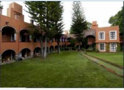 Apartment Building For Sale in Guanajuato, Mexico