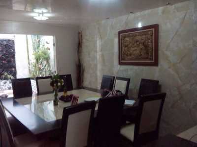 Home For Sale in Hidalgo, Mexico