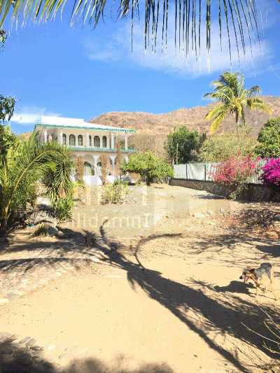 Home For Sale in Amatlan De Canas, Mexico