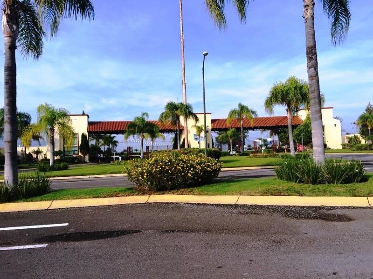 Picture of Residential Land For Sale in Tlajomulco De Zuniga, Jalisco, Mexico