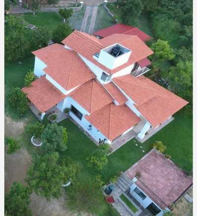 Home For Sale in Jalpan De Serra, Mexico