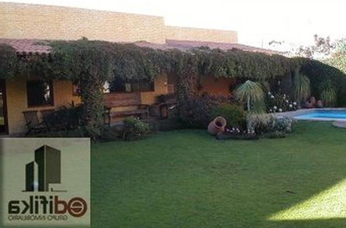 Picture of Home For Sale in San Luis Potosi, San Luis Potosi, Mexico