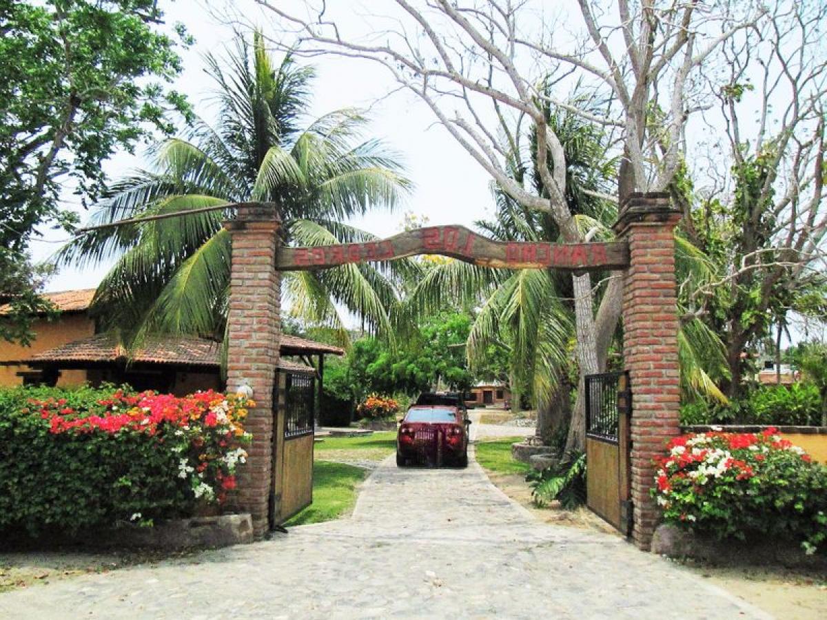 Picture of Residential Land For Sale in Cihuatlan, Jalisco, Mexico