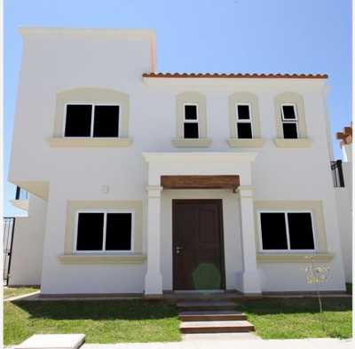 Home For Sale in Sinaloa, Mexico