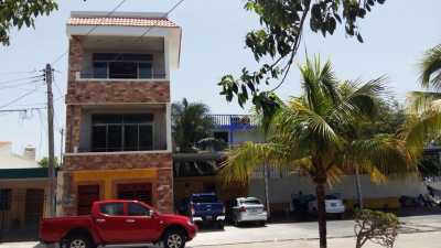 Apartment Building For Sale in Solidaridad, Mexico