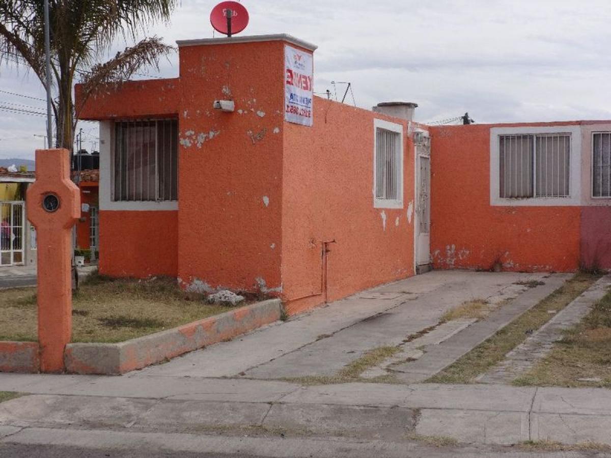 Picture of Home For Sale in Poncitlan, Jalisco, Mexico