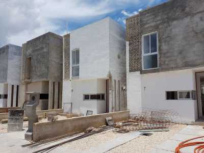 Apartment For Sale in Yucatan, Mexico