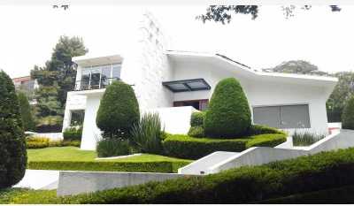 Home For Sale in Atizapan De Zaragoza, Mexico