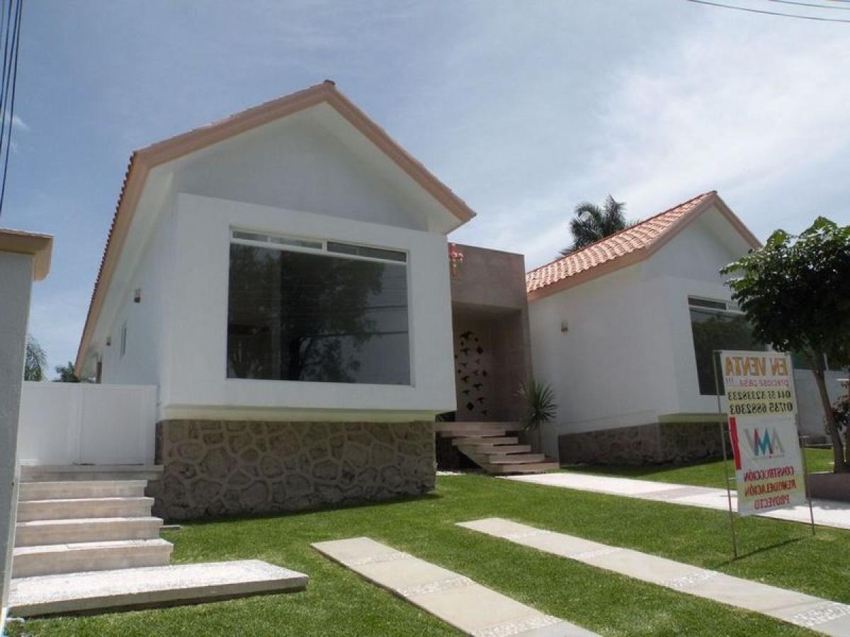 Picture of Home For Sale in Atlatlahucan, Morelos, Mexico