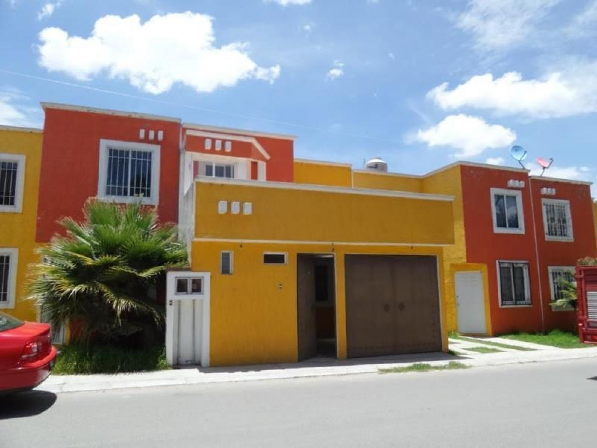 Picture of Home For Sale in Xaloztoc, Tlaxcala, Mexico