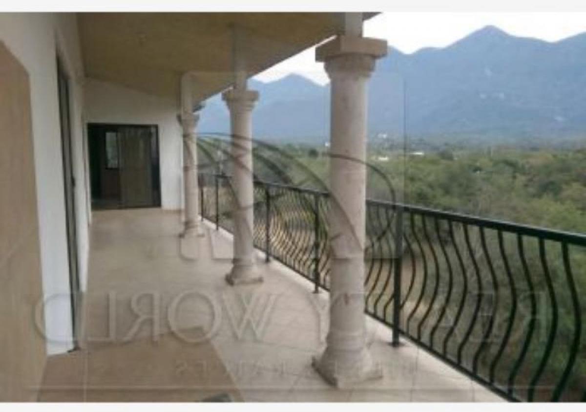 Picture of Home For Sale in Cadereyta Jimenez, Nuevo Leon, Mexico