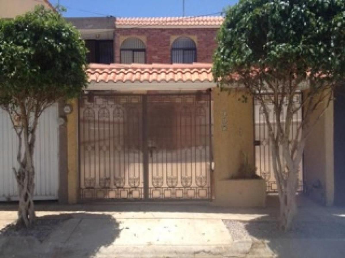 Picture of Home For Sale in San Luis Potosi, San Luis Potosi, Mexico