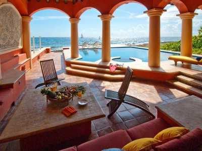Home For Sale in Isla Mujeres, Mexico