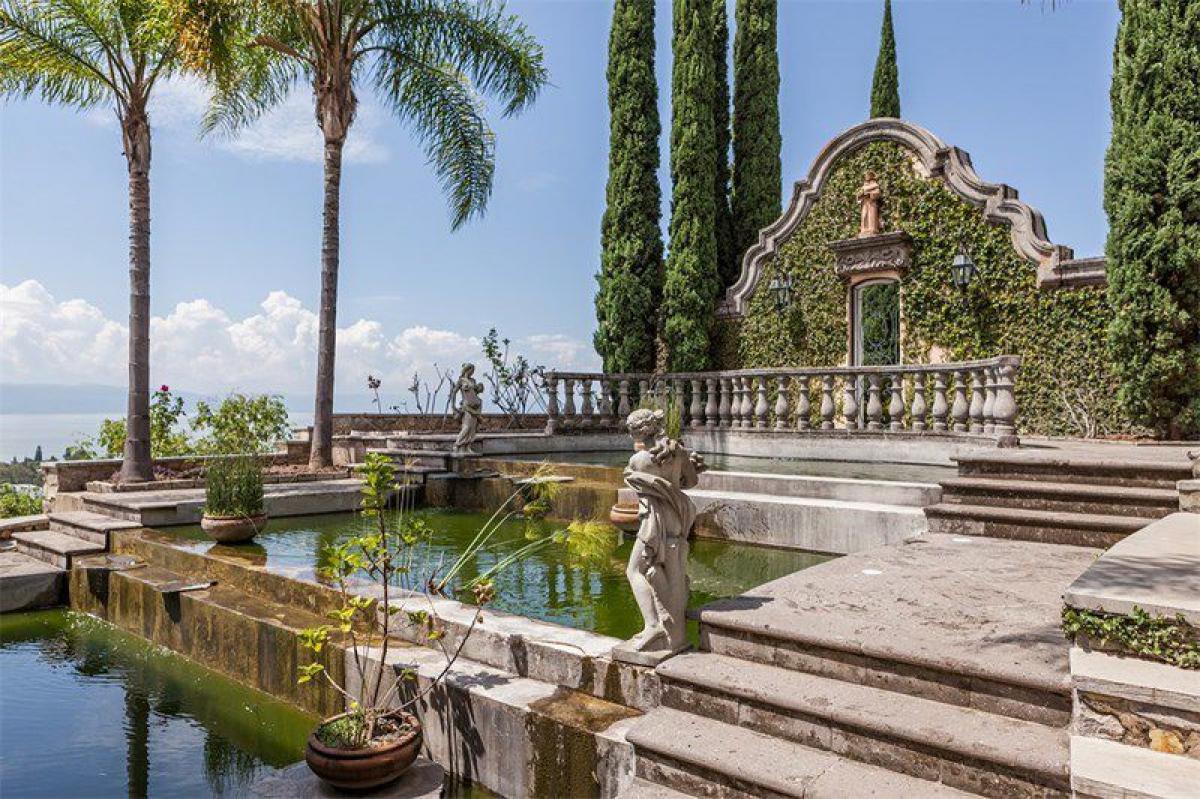 Picture of Home For Sale in Chapala, Jalisco, Mexico