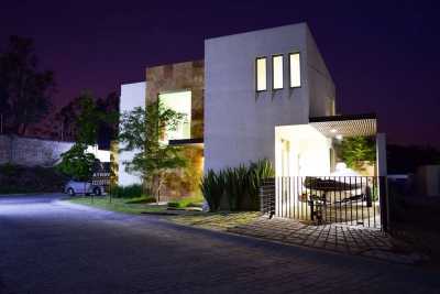 Home For Sale in Zapopan, Mexico